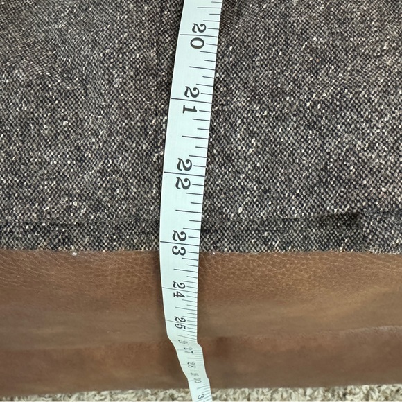 Ann Taylor belted skirt with double pleats in back VGUC - Picture 7 of 8